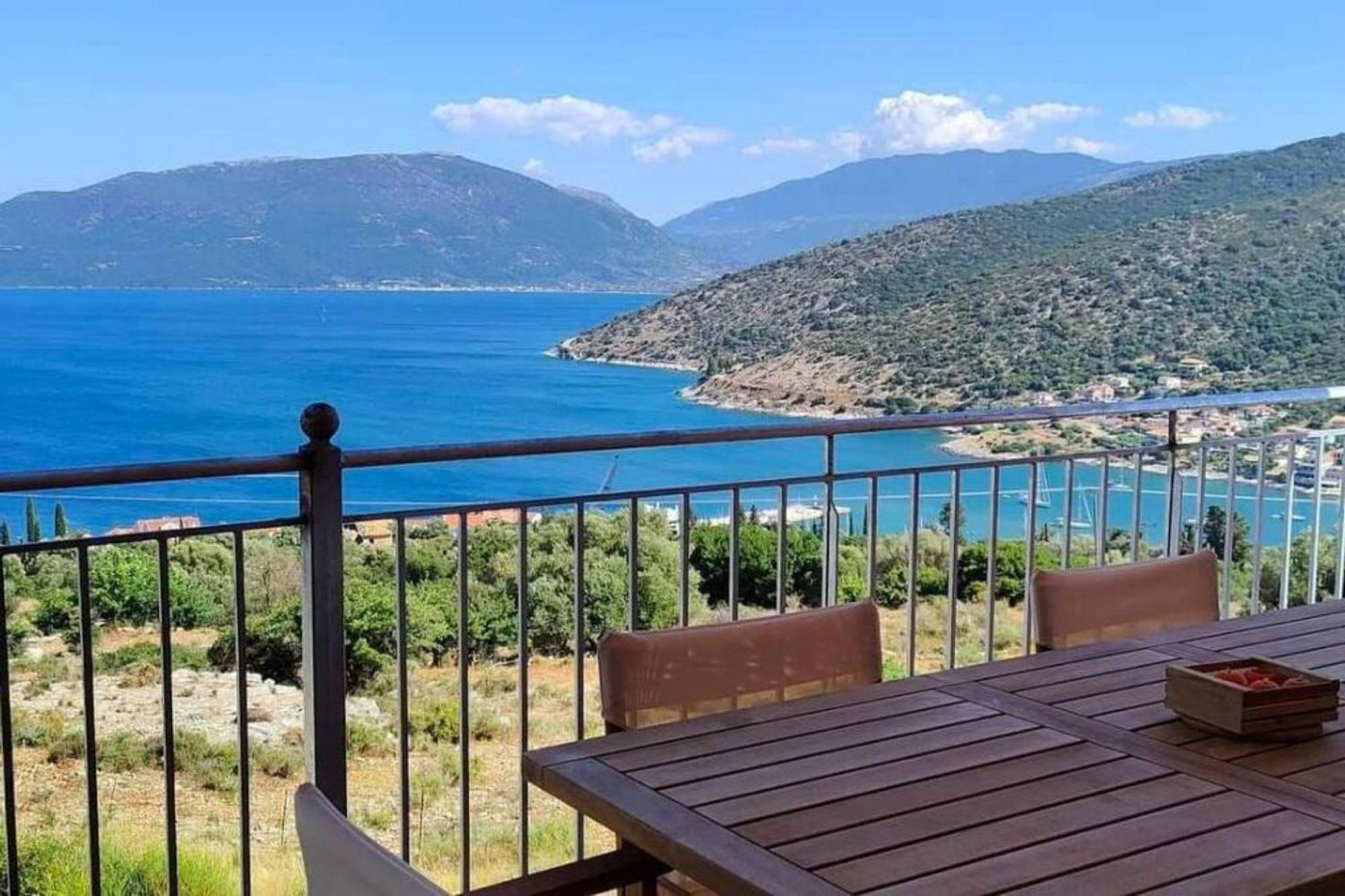Augustela Villa Seaview Vacation Villa Agia Efimia ภายนอก รูปภาพ